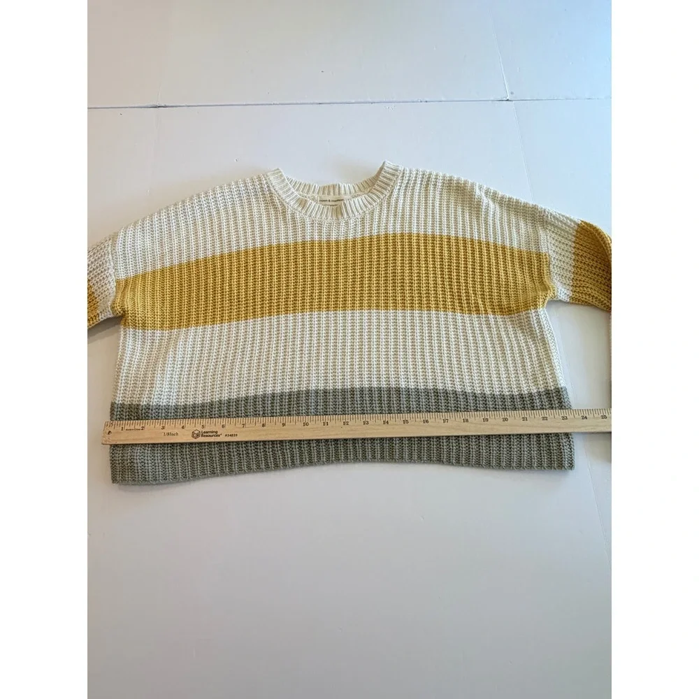 Moon & Madison Colorblock Cropped Sweater Cream Yellow Green Chunky Knit S
